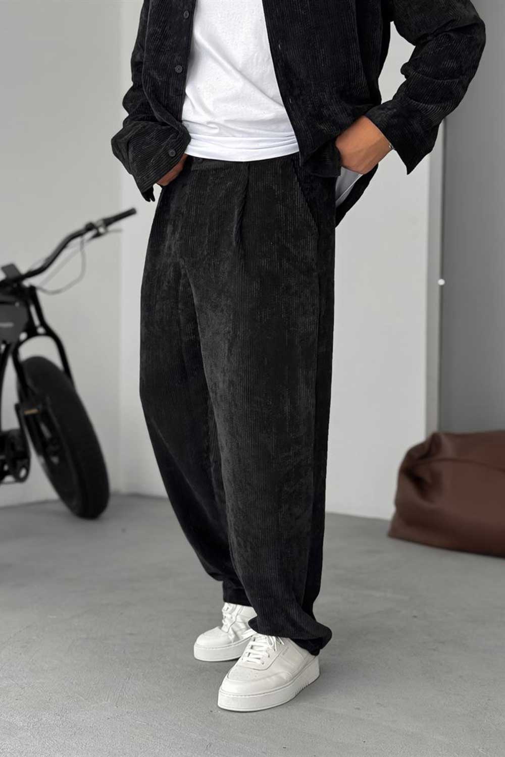 Ανδρικό Σετ Κοτλέ Oversized Πουκάμισο & Baggy Παντελόνι - Μαύρο