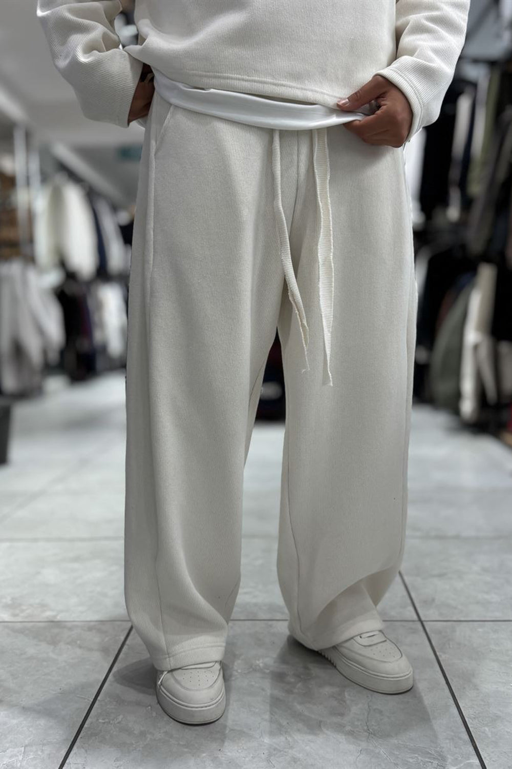 Σετ Φόρμας Ribbed Knit Boxy Fit με Κορδόνι – Μπεζ-Εκρού