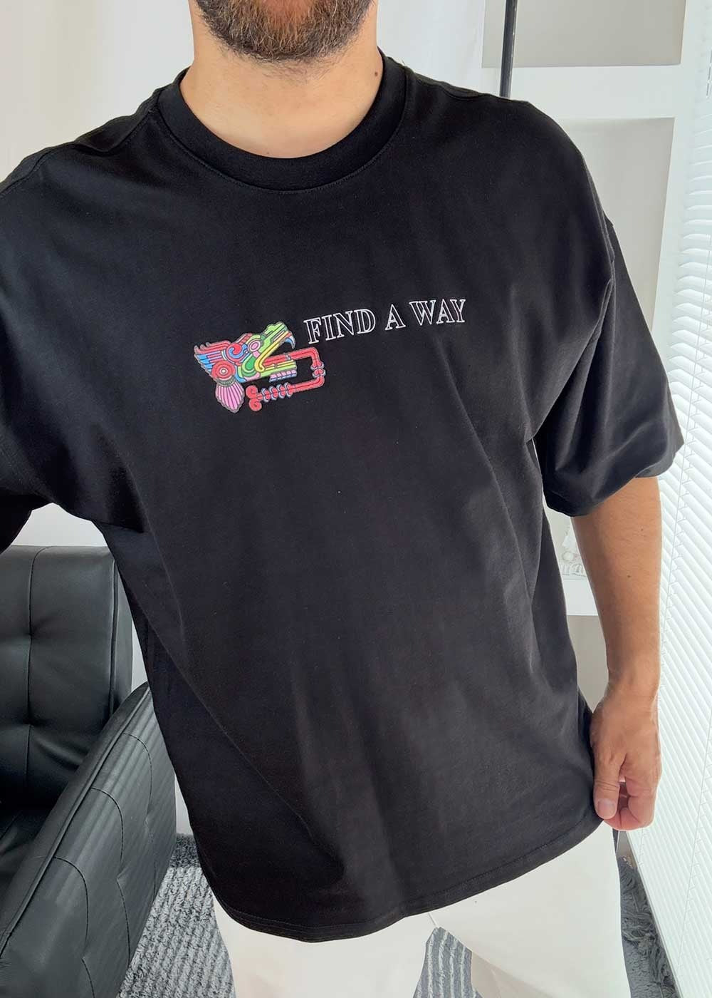 Find A Way Oversized T-Shirt – Μαύρο – 2