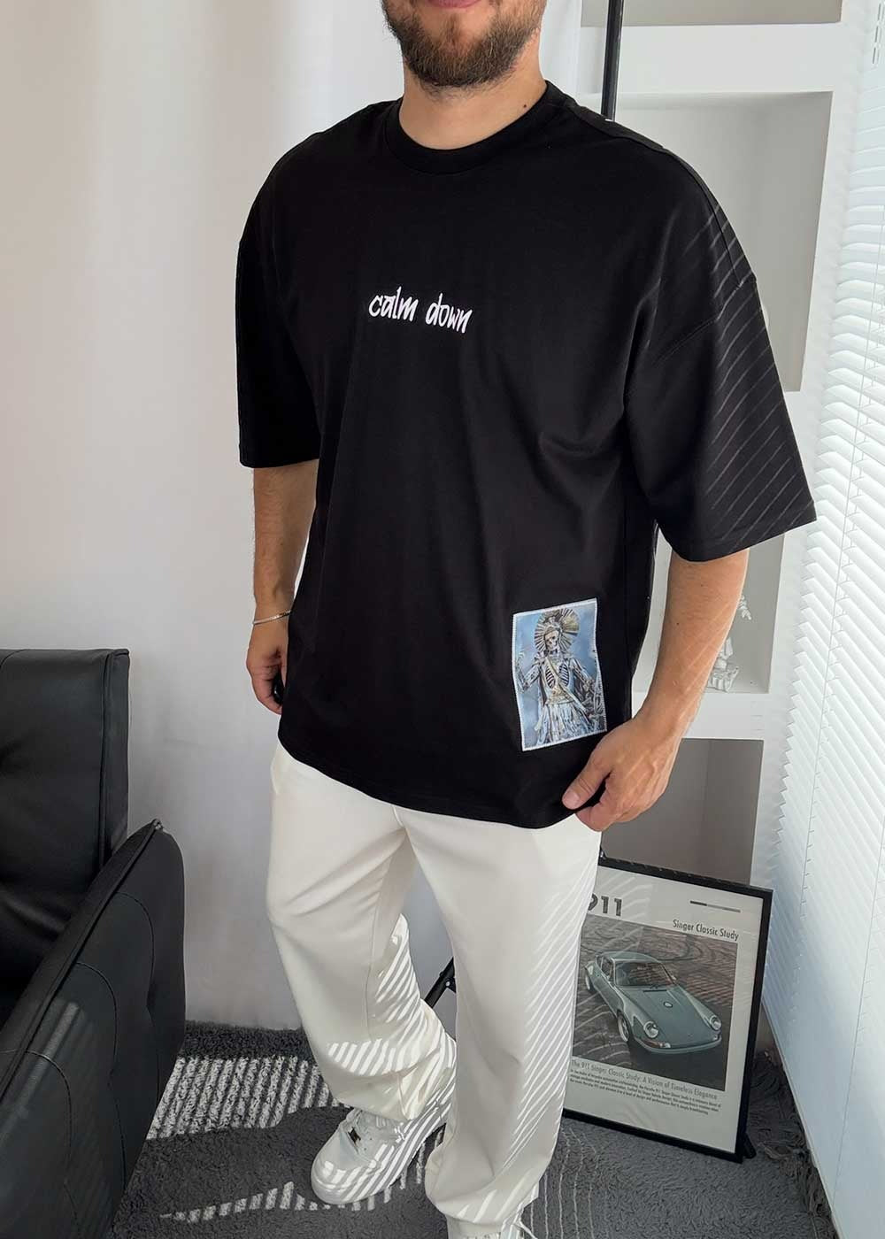 Calm Down Oversized T-Shirt – Μαύρο – 2