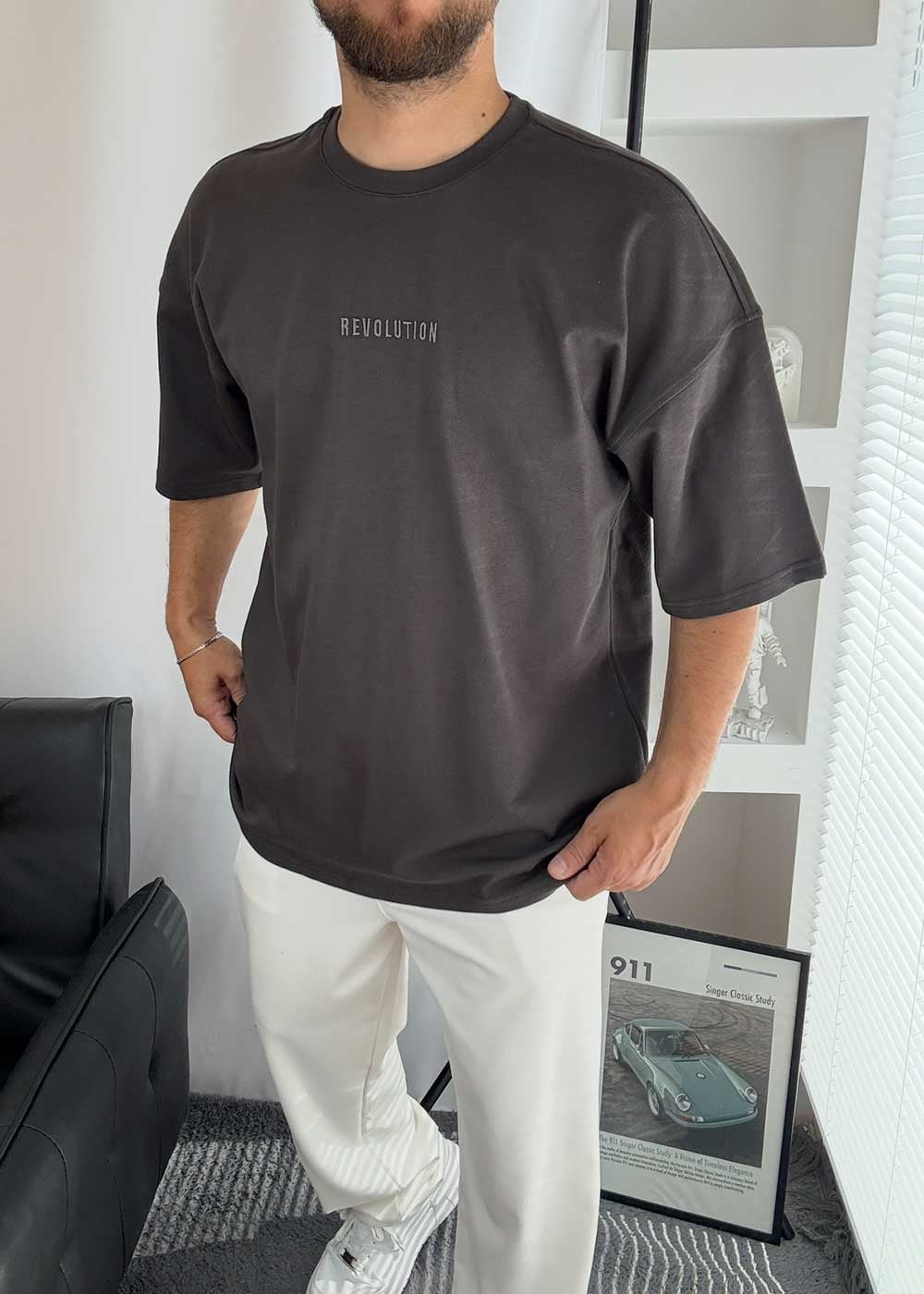 Oversized T-Shirt Revolution Με Κέντημα – Ανθρακί – 2