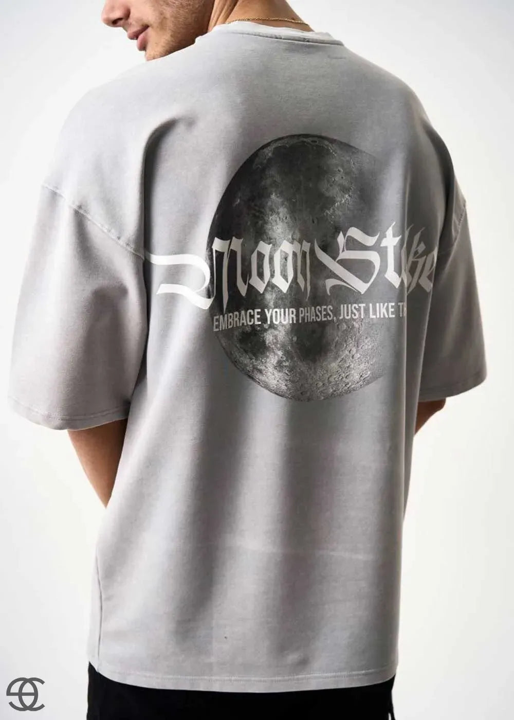 Moon Stalker Oversized T-Shirt Με Τύπωμα – Γκρι Σταχτί – 2