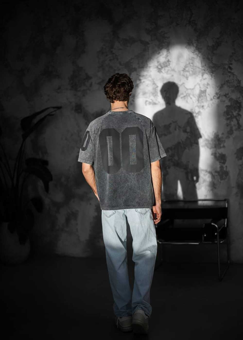 NYC Oversized T-shirt Με Τύπωμα Και Ξεβαμμένο Εφέ – Ανθρακί – 2