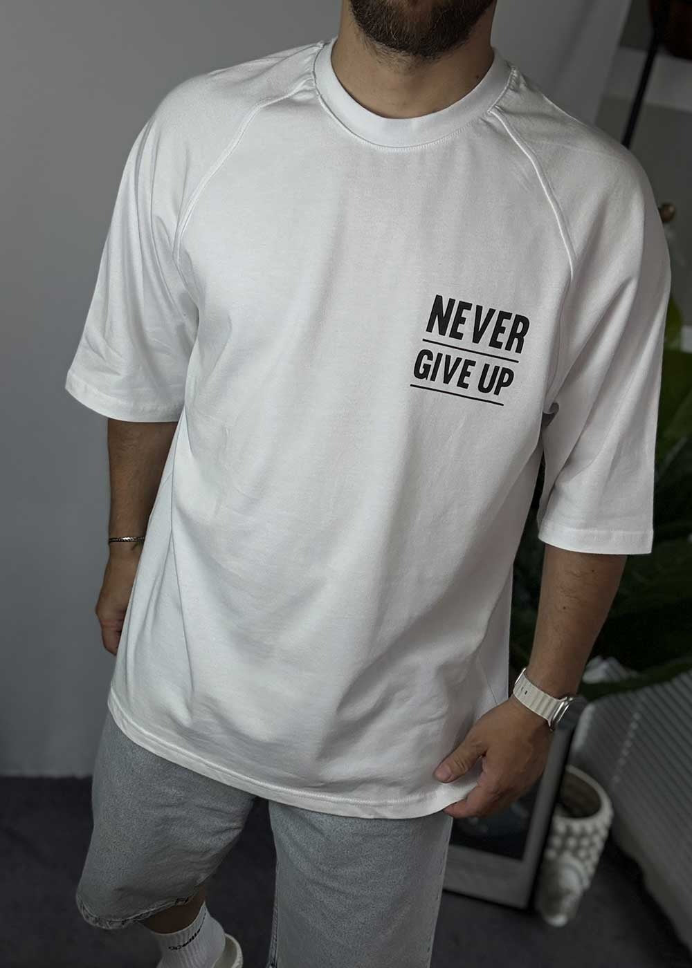 Oversized T-Shirt Never Give Up – Λευκό – 2