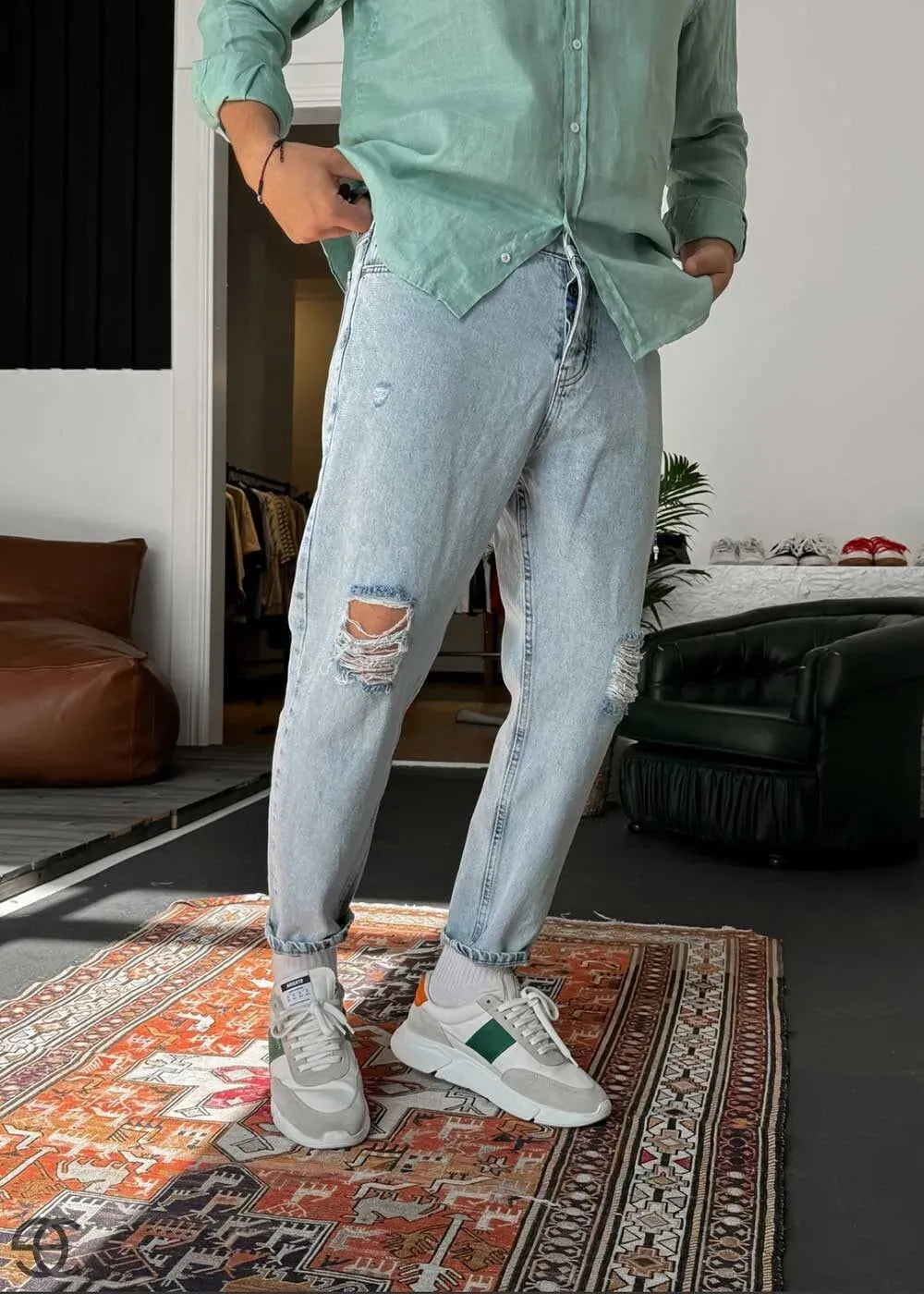 Παντελόνι Τζιν Loose Fit Με Σκισίματα Στα Γόνατα- Ρετρό Γαλάζιο – 2