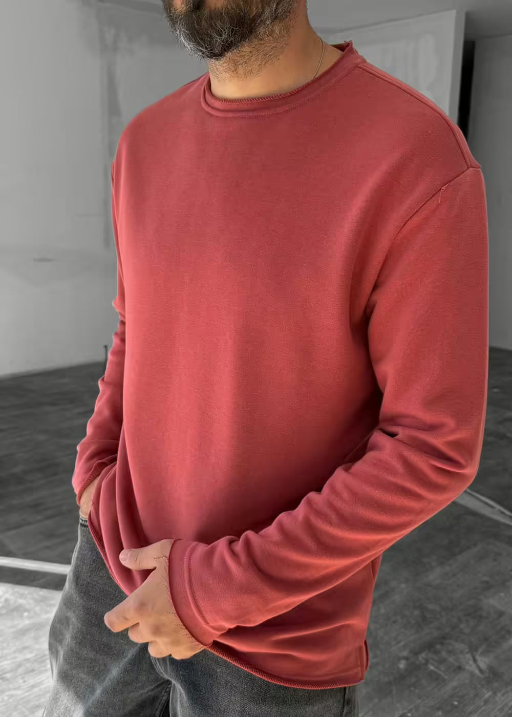 Oversized Λεπτή Μπλούζα Φούτερ Με Ξέφτια Στον Γιακά Και Στα Μανίκια - Σάπιο Μήλο