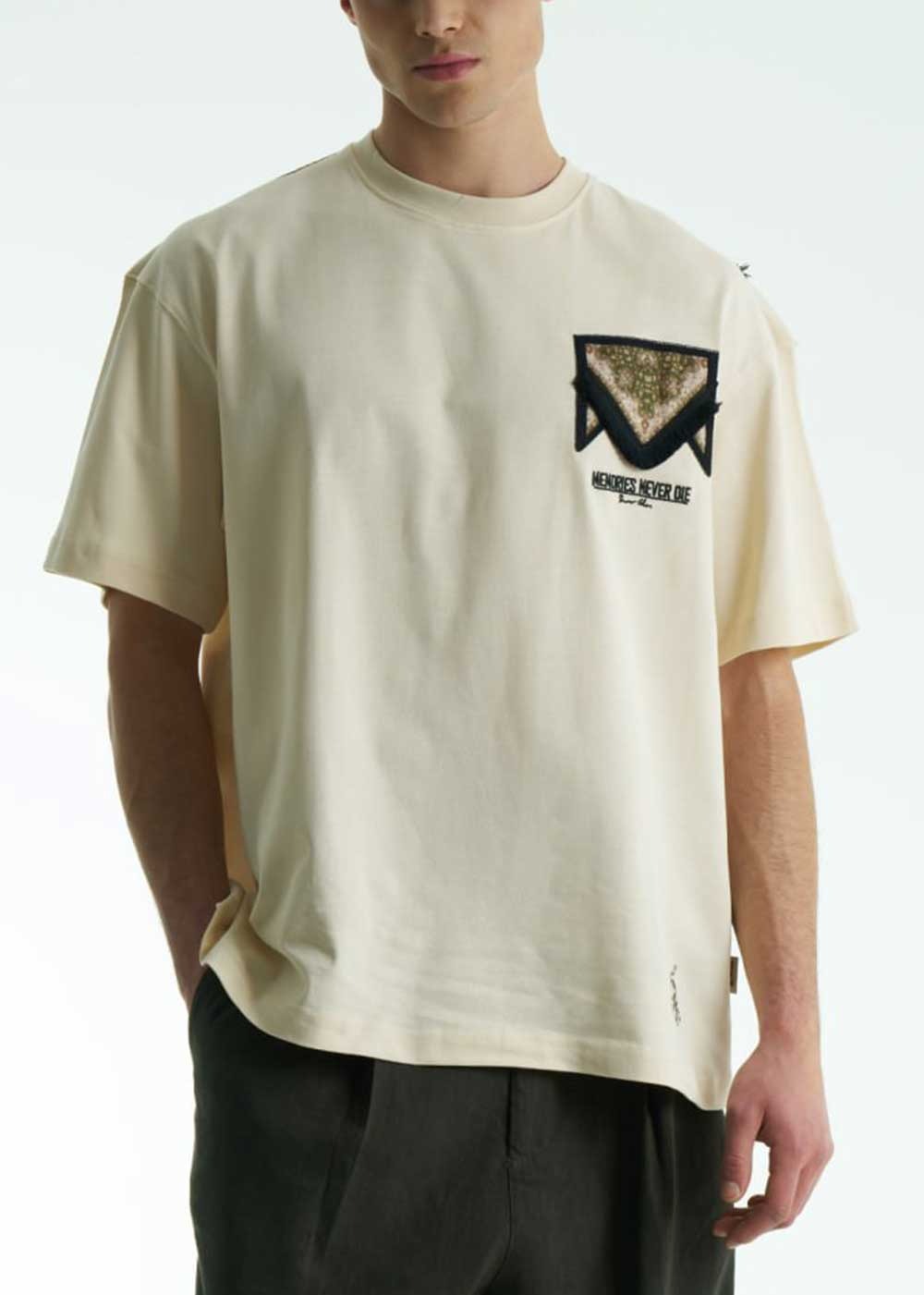 Oversized T-Shirt Scarf Memories – Εκρού – 2