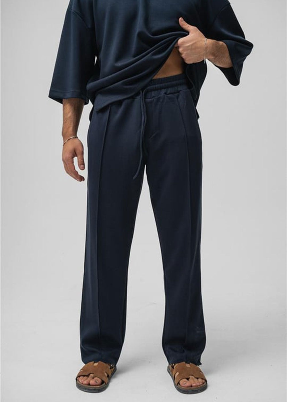 Minimal Co-Ord Set Jogger και 3/4 Μπλούζα με Ελαστικό Ύφασμα – Μπλε – 2