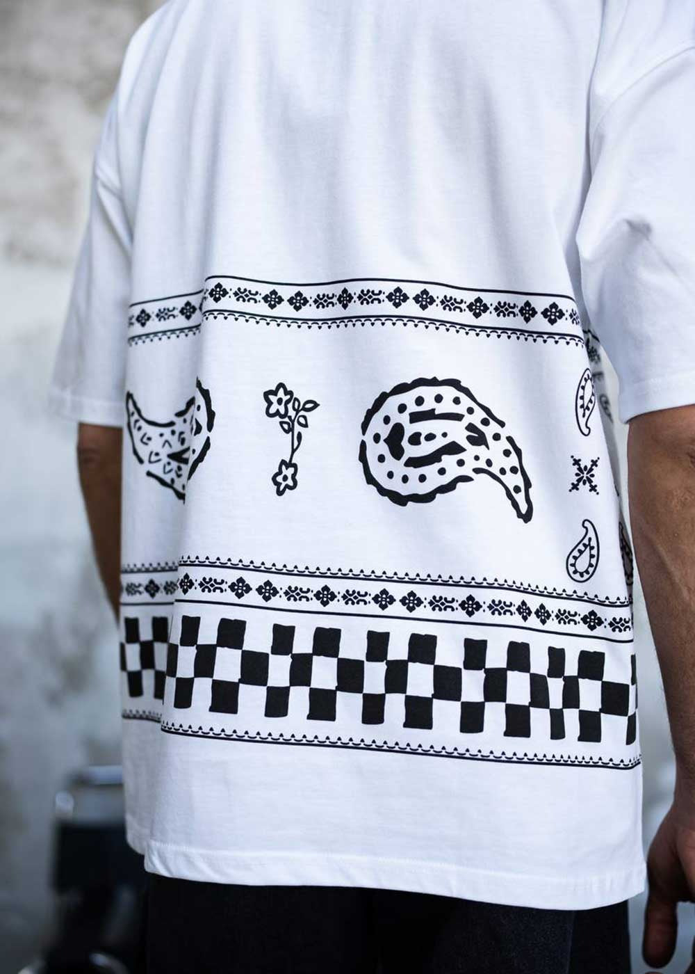 Bandana Print Oversized T-Shirt – Λευκό – 3