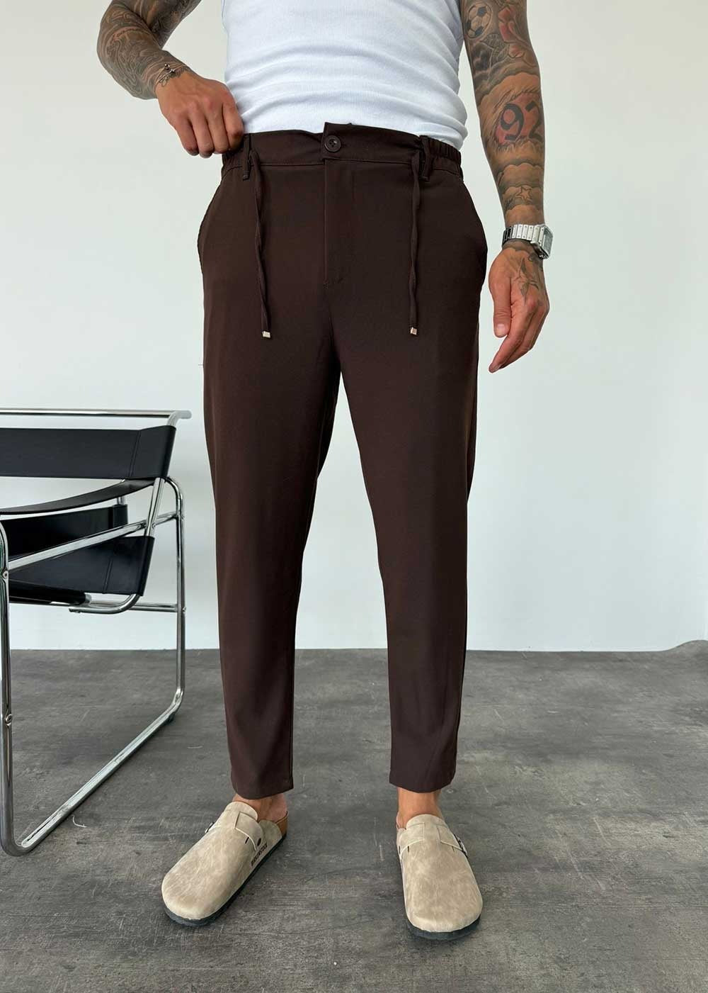 Relaxed Fit Υφασμάτινο Παντελόνι με Λάστιχο – Σκούρο Καφέ