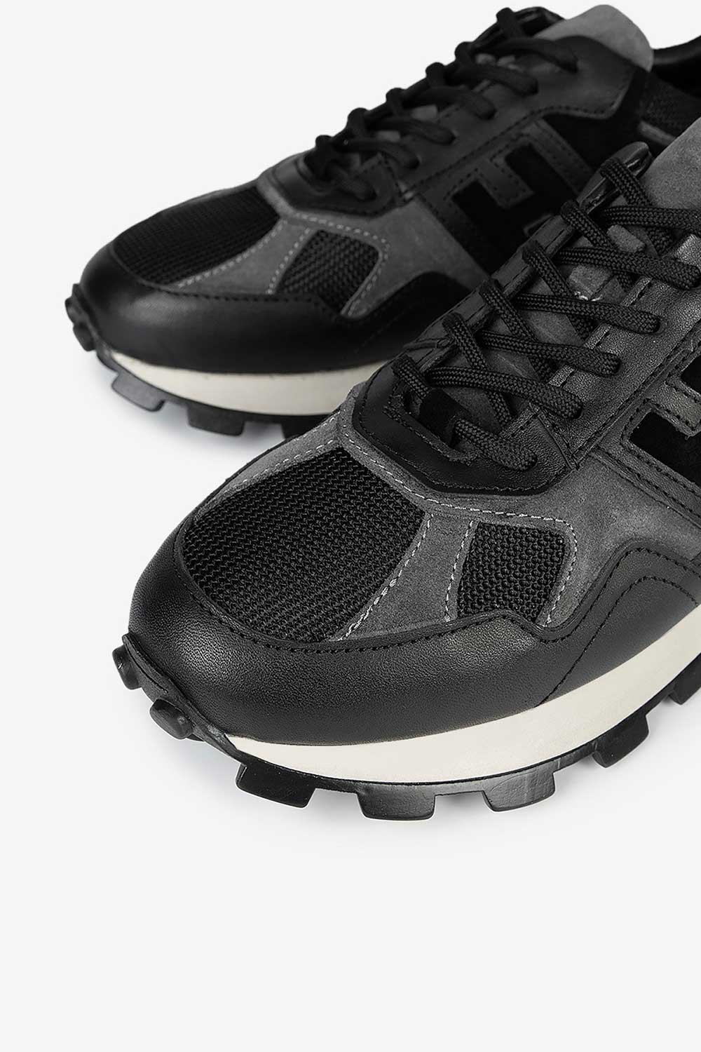 Αθλητικά Παπούτσια Suede Retro Runner Studio – Μαύρο
