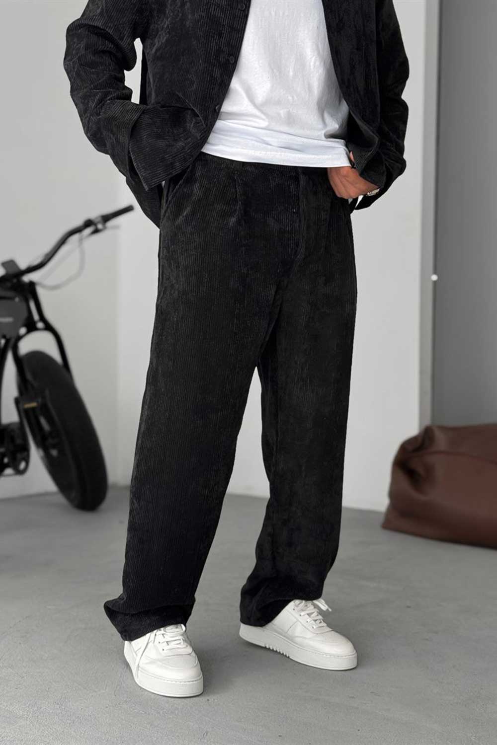 Ανδρικό Σετ Κοτλέ Oversized Πουκάμισο & Baggy Παντελόνι - Μαύρο