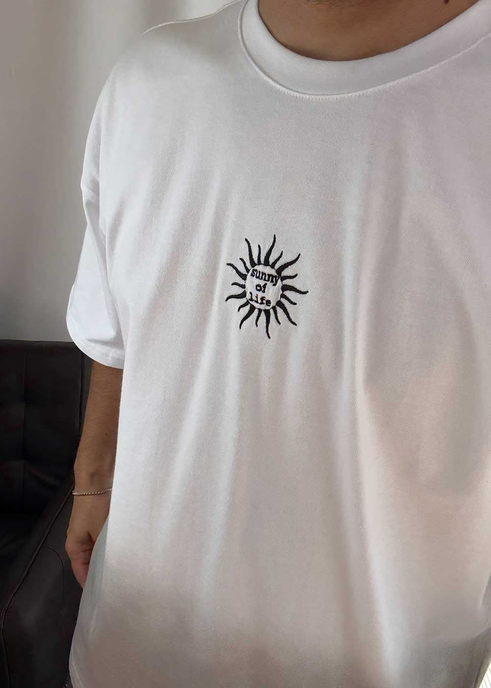 Sunny Of Life Oversized T-Shirt – Λευκό/Γκρι – 3