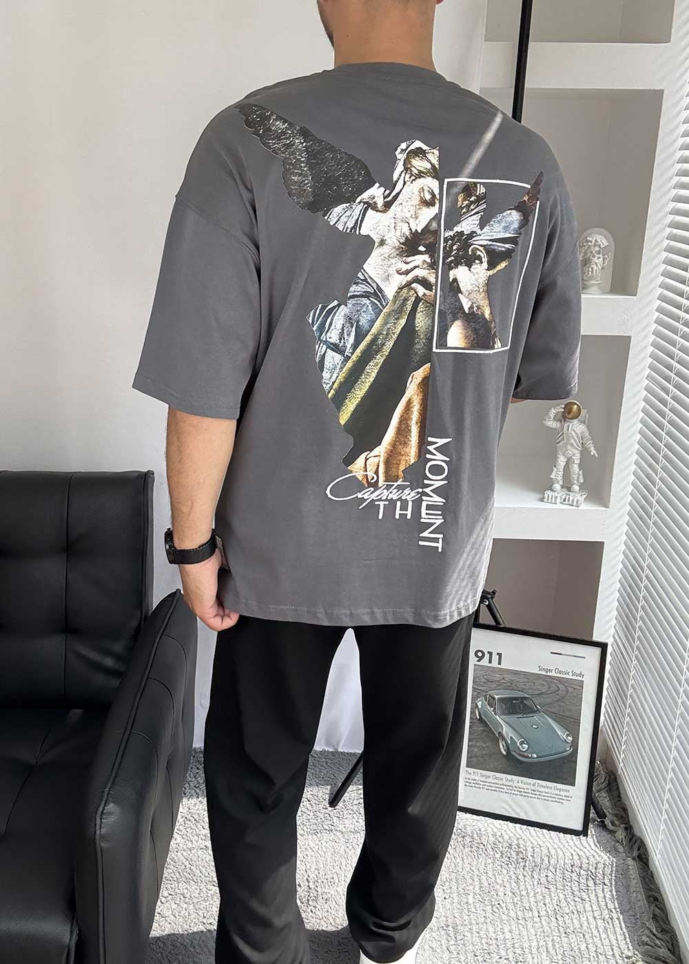 Capture the Moment Oversized T-Shirt με Τύπωμα – Γκρι Σκούρο – 3