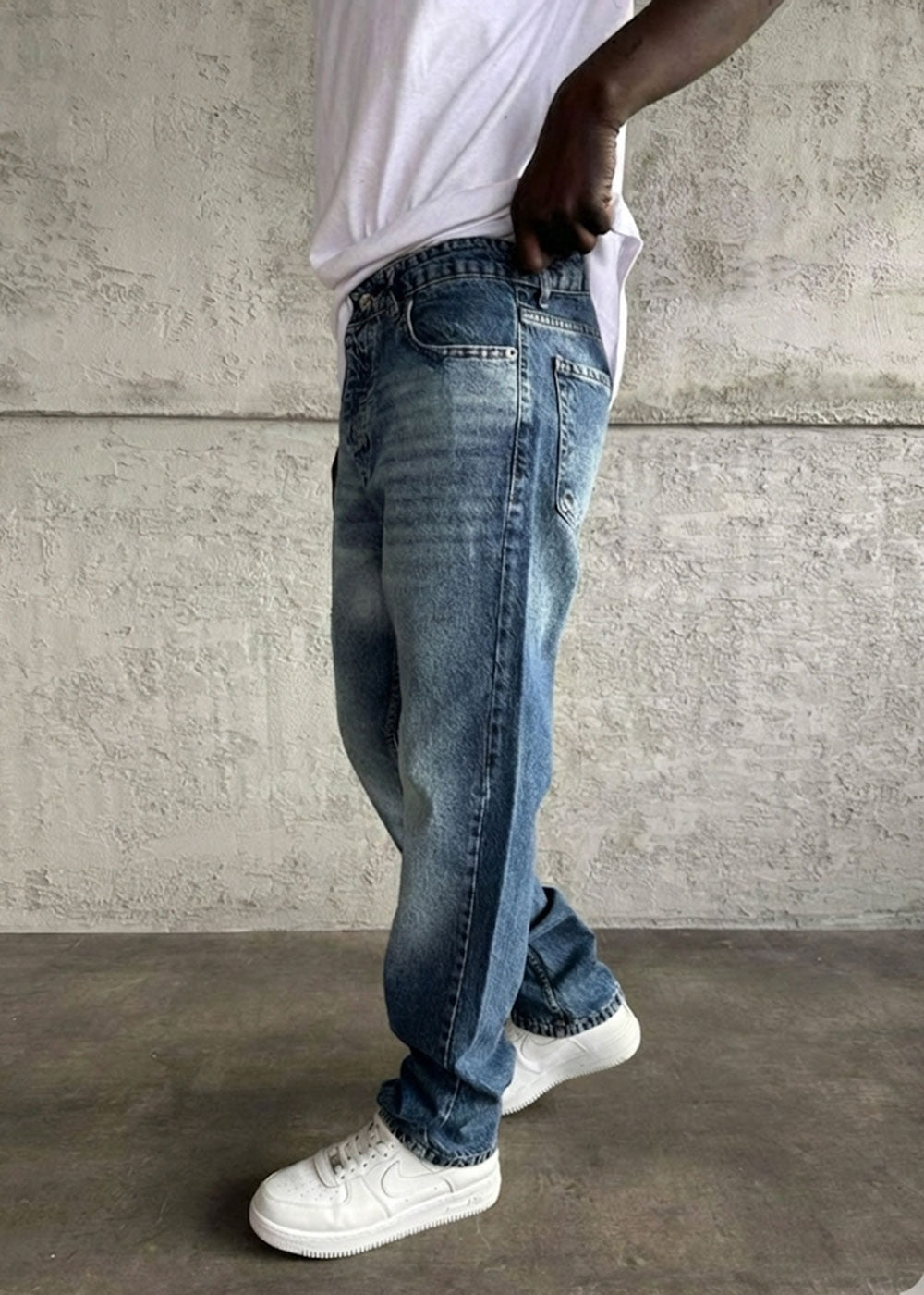 Τζιν Regular Baggy Fit Clean Wash Με Μικρά Σκισίματα- Σκούρο Μπλε – 2