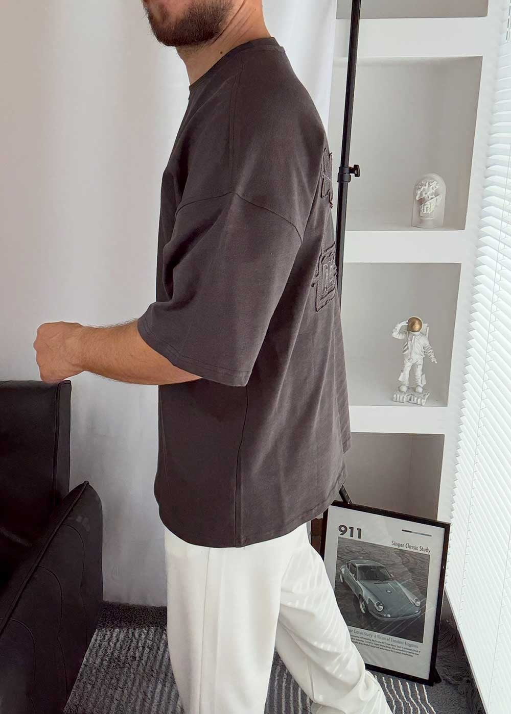 Oversized T-Shirt Revolution Με Κέντημα – Ανθρακί – 4