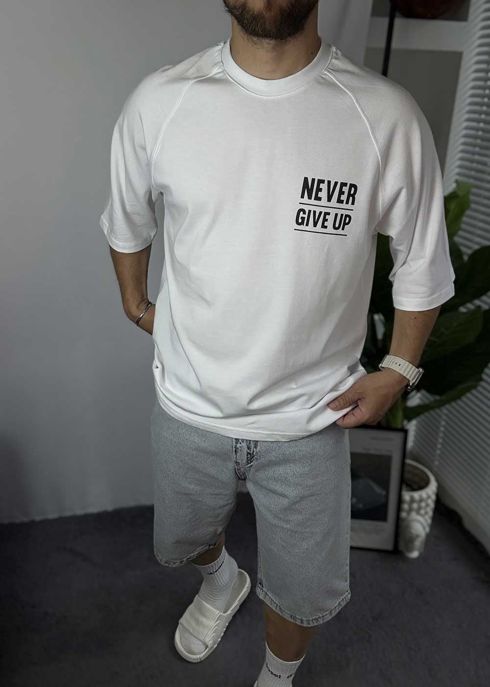 Oversized T-Shirt Never Give Up – Λευκό – 4