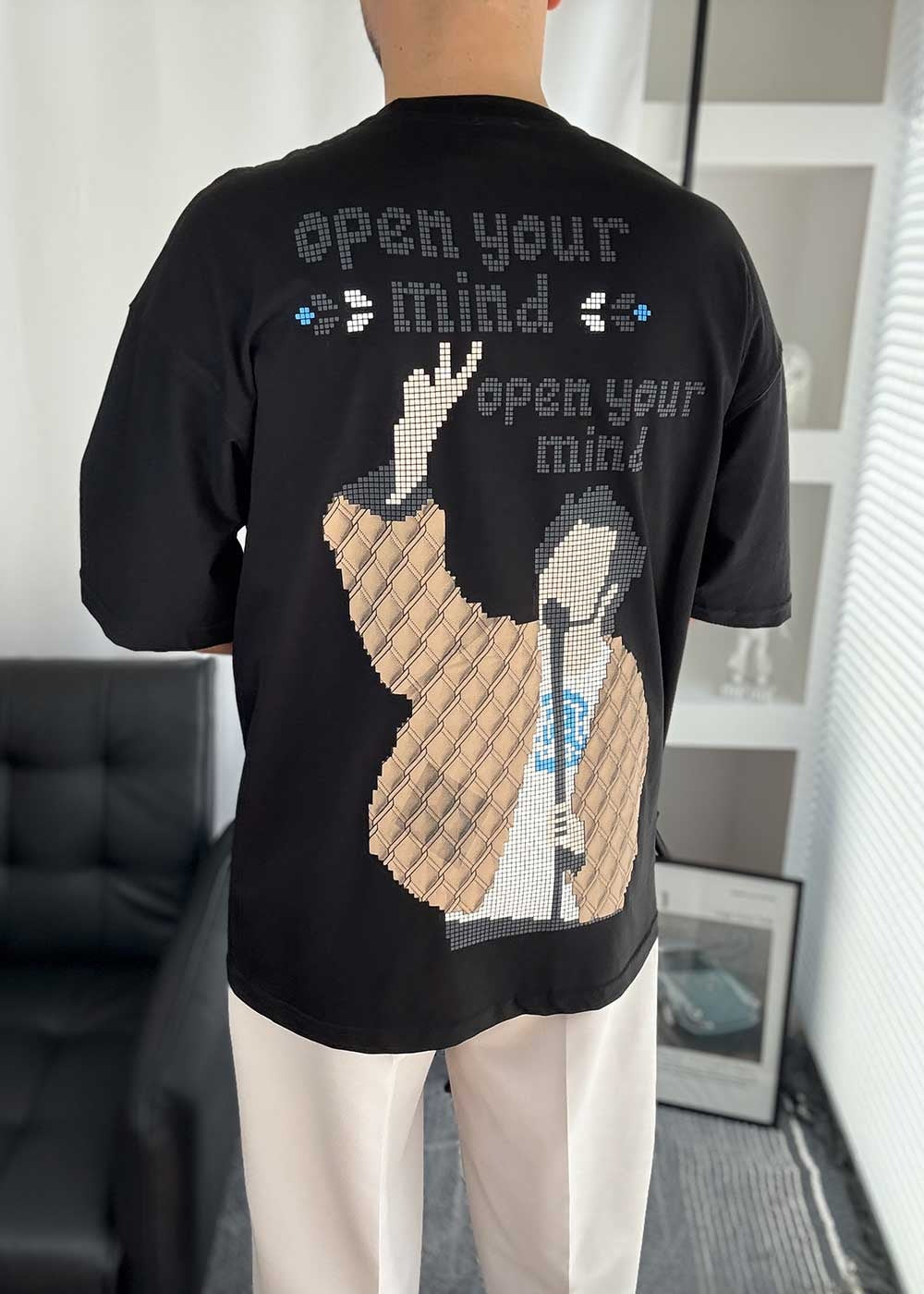 Open Your Mind Oversized T-Shirt με Τύπωμα – Μαύρο – 4