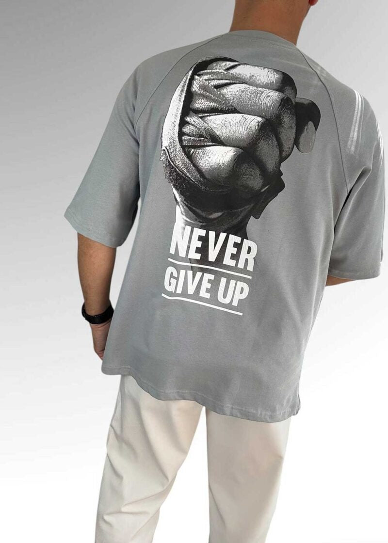 Oversized T-Shirt Never Give Up – Γκρι – 4