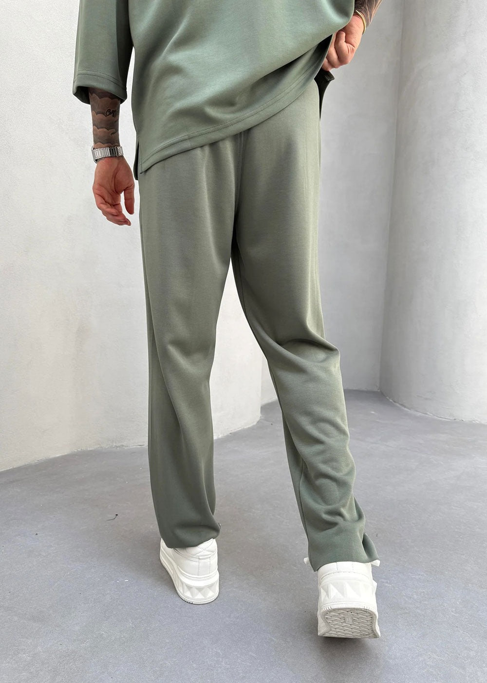 Minimal Co-Ord Σετ Jogger και 3/4 Μπλούζα με Ελαστικό Ύφασμα – Χακί – 5