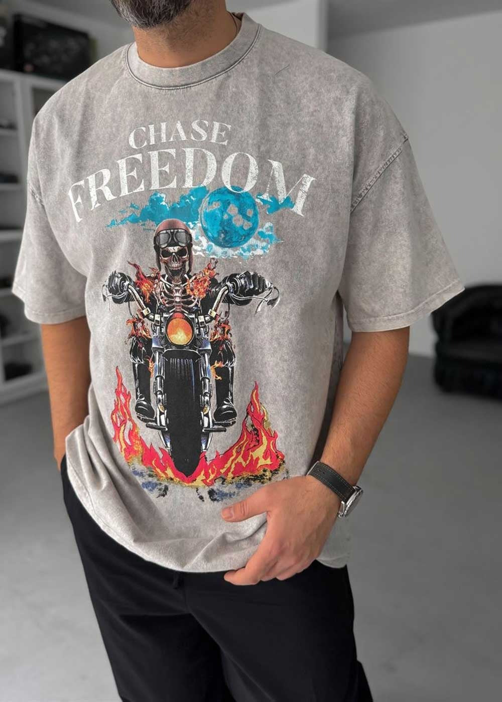 Oversize T-Shirt Freedom Narrative – Ανοιχτό Γκρι – 4