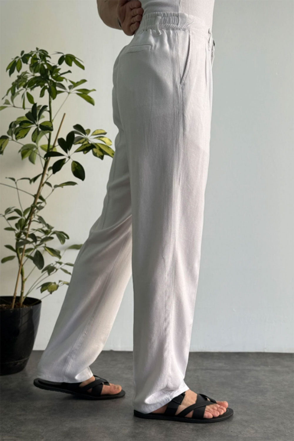 Παντελόνι Madrid Viscose-Linen Pleated Studio – Λευκό