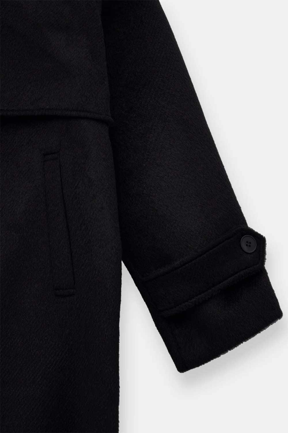 Ανδρικό Μακρύ Παλτό Oversized με Σταυρωτό Κούμπωμα – Μαύρο