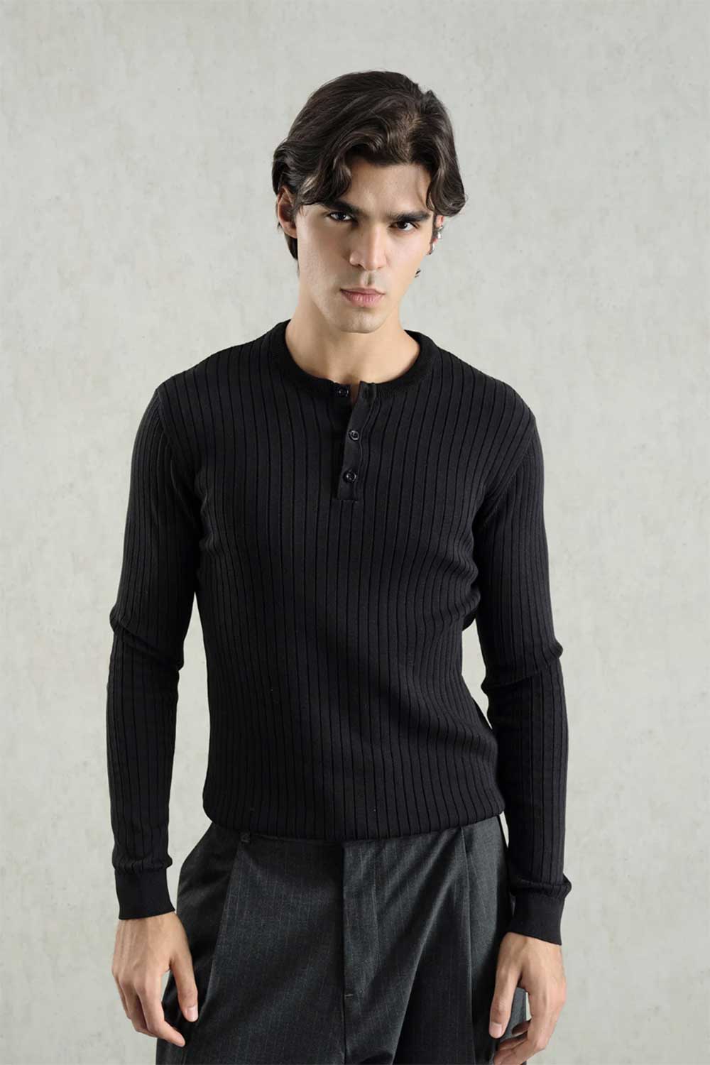Ανδρική Πλεκτή Μπλούζα Slim Fit με Κουμπιά & Ριμπ Υφή – Μαύρο