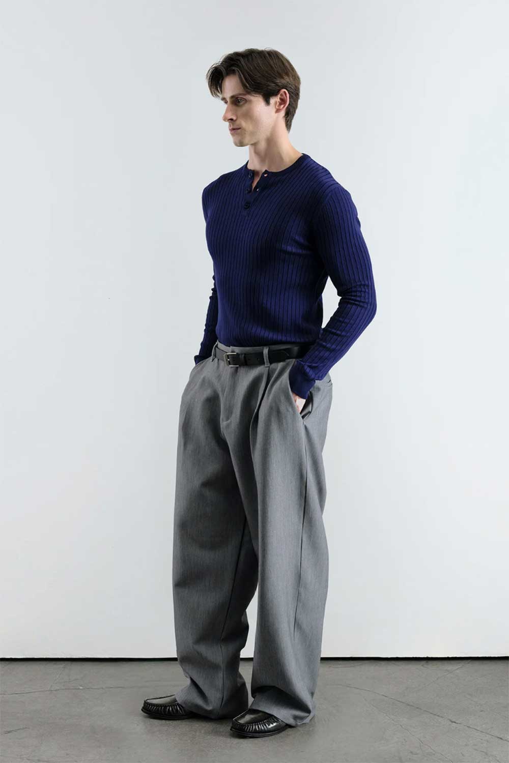 Ανδρική Πλεκτή Μπλούζα Slim Fit με Κουμπιά & Ριμπ Υφή – Σκούρο Μπλε